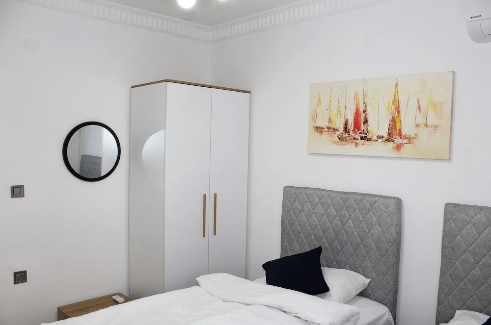 Economy Apart Daire, Balkon, Bahçe Manzaralı