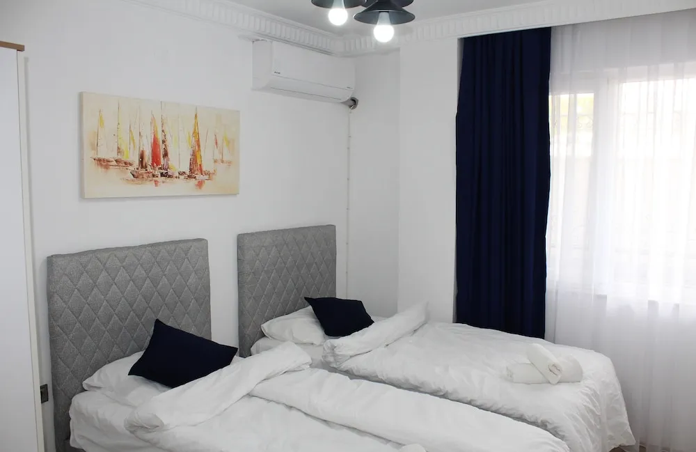 Economy Apart Daire, Balkon, Bahçe Manzaralı