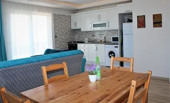Mavi Restaurant & Apartments 2