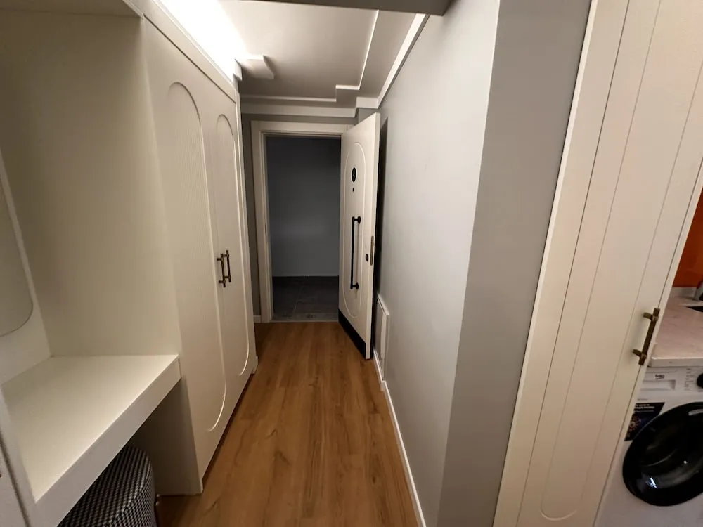 Mutfaklı 1 oda, 1 salon