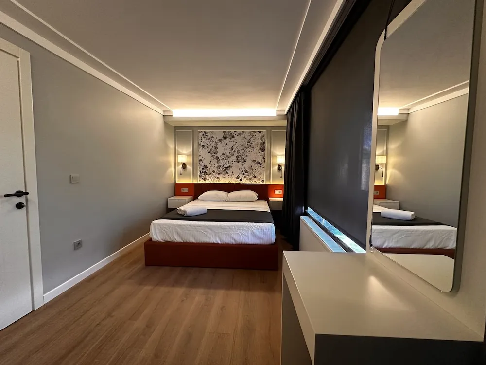 Mutfaklı 1 oda, 1 salon