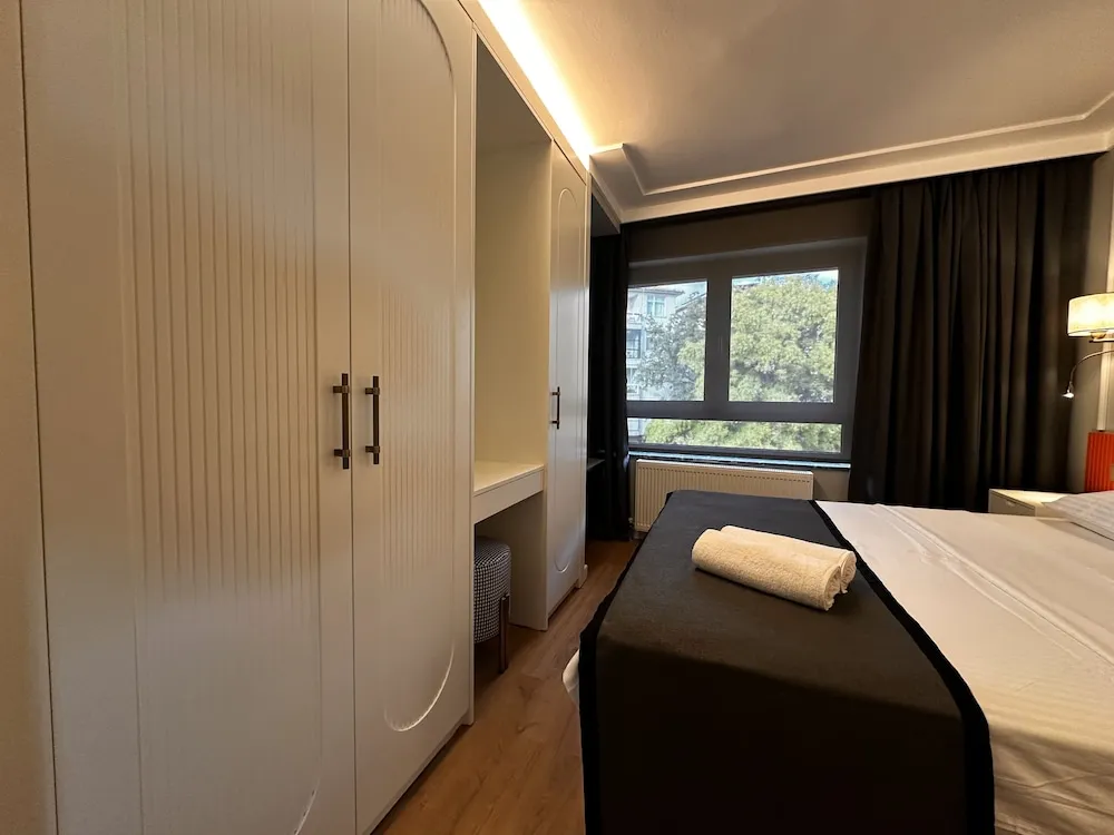 Mutfaklı 1 oda, 1 salon