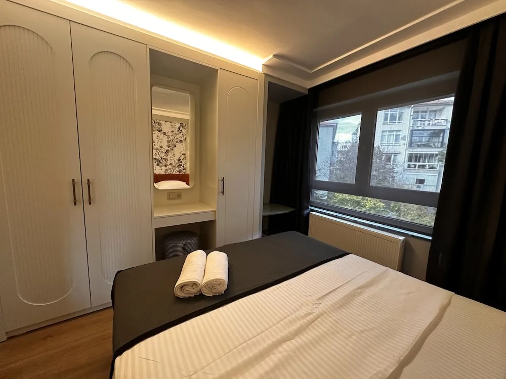 Mutfaklı 1 oda, 1 salon