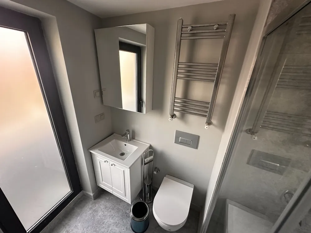 Mutfaklı 1 oda, 1 salon