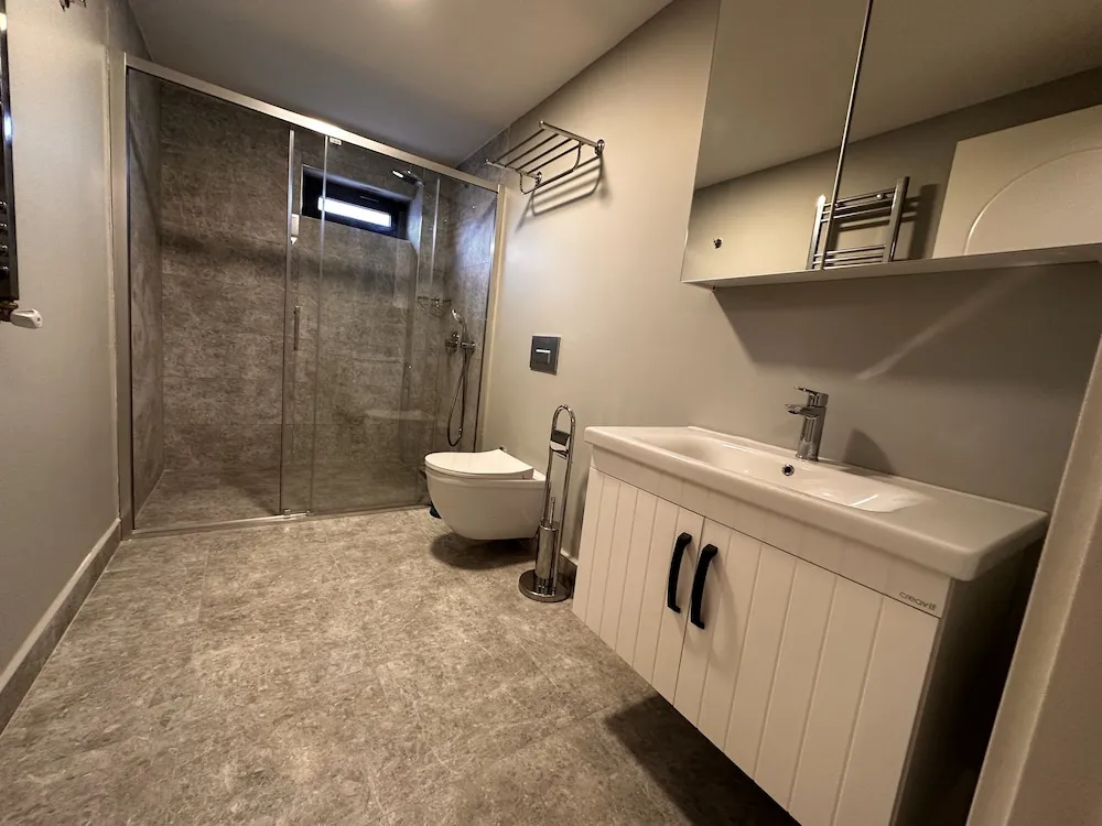 Mutfaklı 1 oda, 1 salon