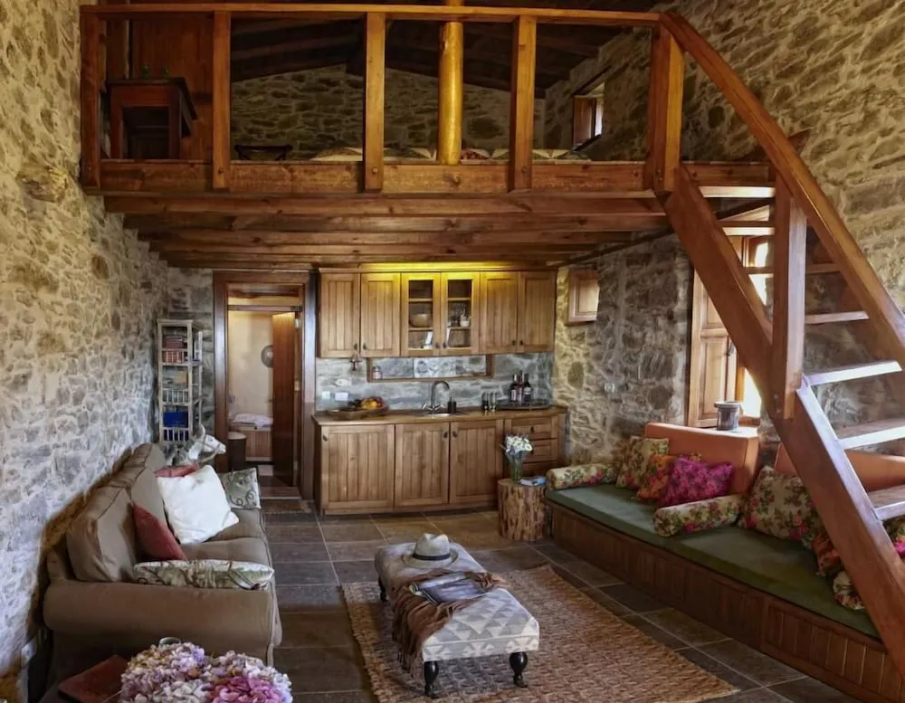 Vineyard House,Vineyard View