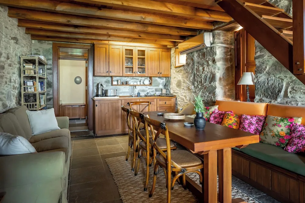 Vineyard House,Vineyard View