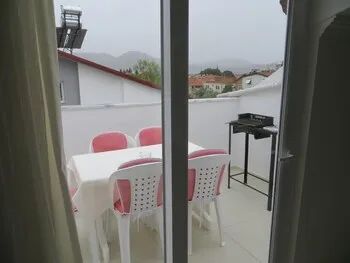 Begonvil Garden Apart