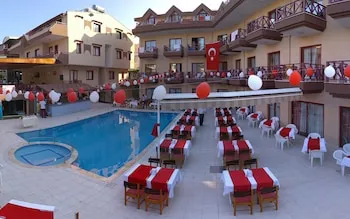 Himeros Beach Hotel