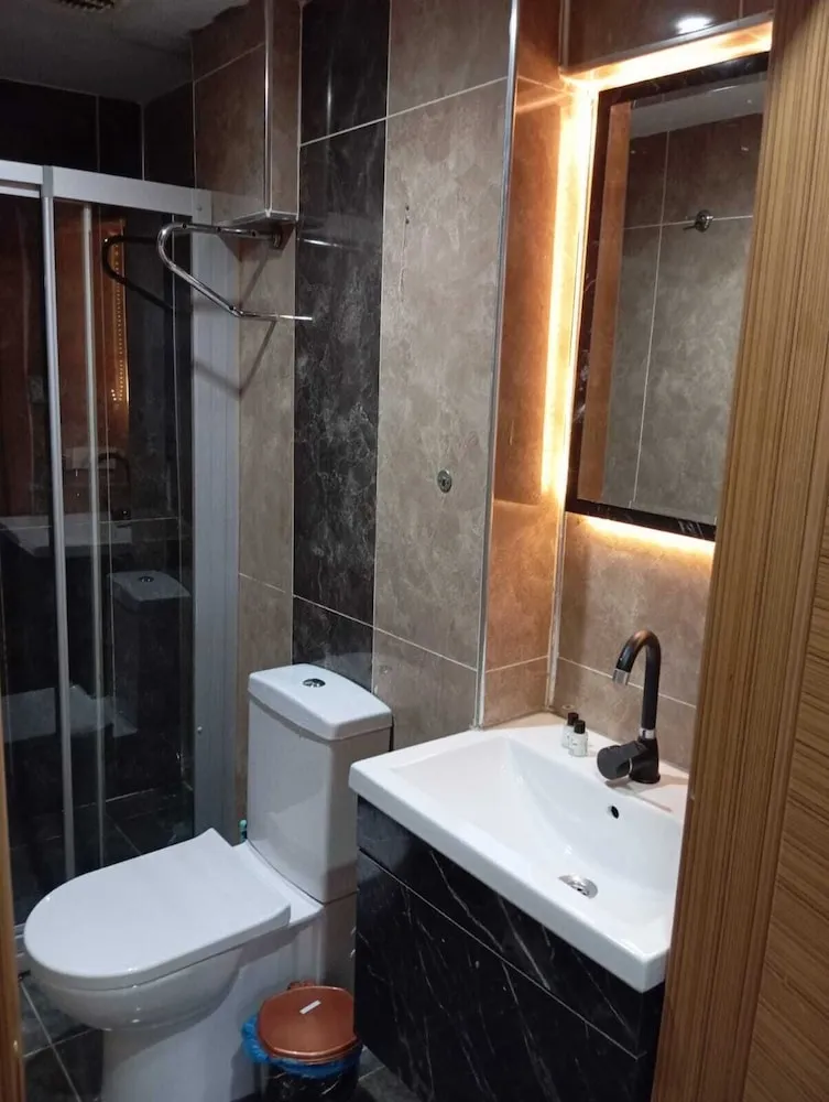 Classic Stüdyo, Şehir Manzaralı