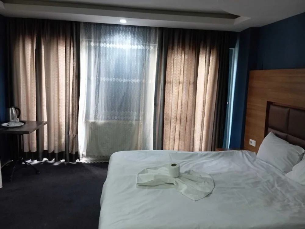 Classic Stüdyo, Şehir Manzaralı