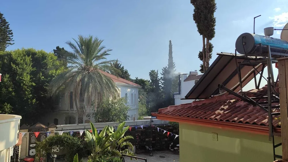 Standard Tek Büyük Yataklı Oda, Balkon, Şehir Manzaralı