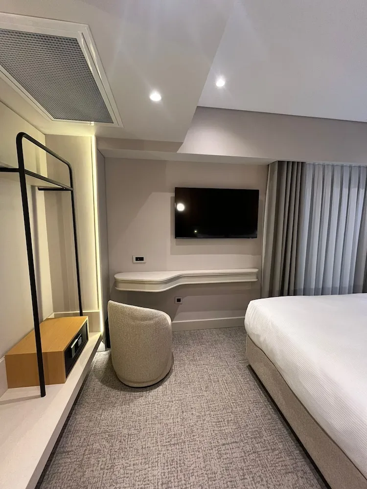 Superior Tek Büyük Yataklı Oda