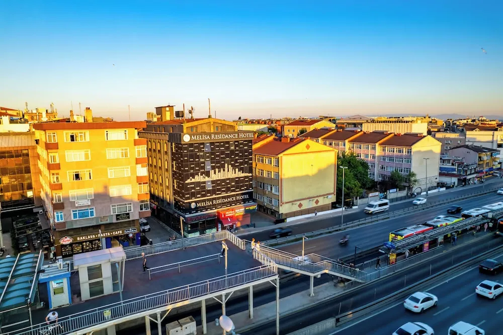 Family Dört Kişilik Oda, Şehir Manzaralı