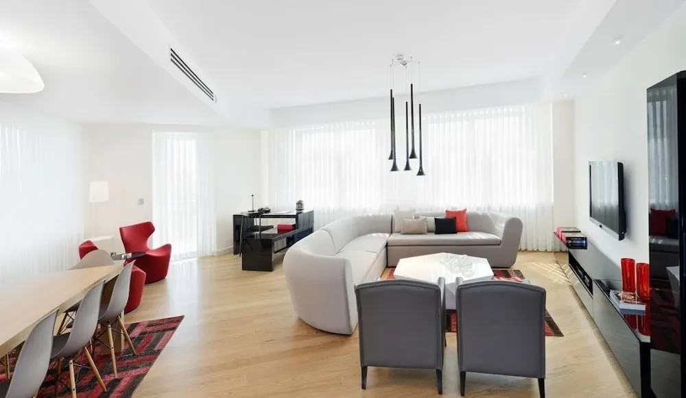 Standard Apart Daire, Deniz Manzaralı