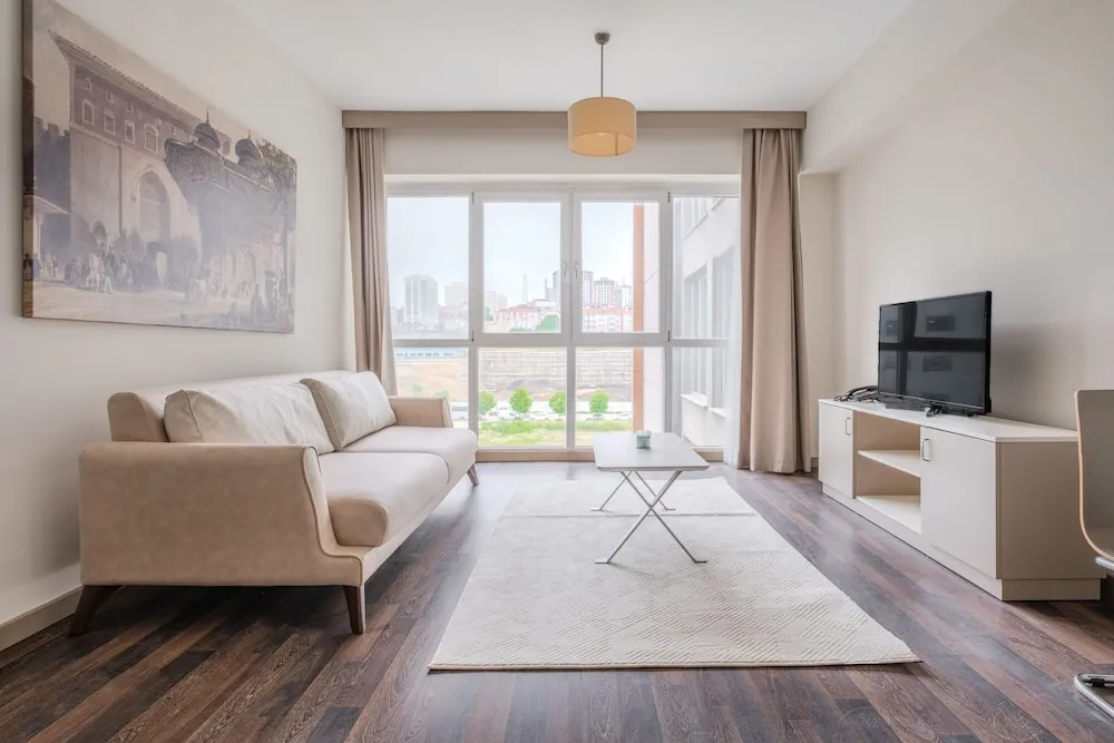 Junior Süit, Şehir Manzaralı