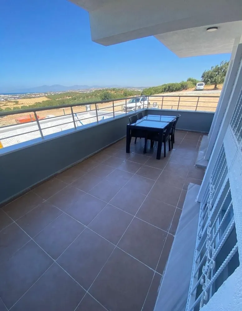 Economy Apart Daire, Balkon, Deniz Manzaralı