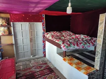 Dede Sebo Camping
