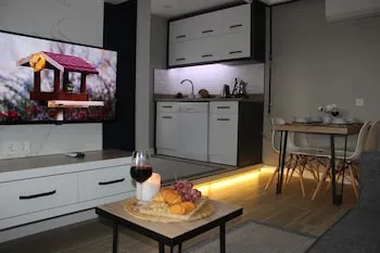 Cosy Suite Hotel