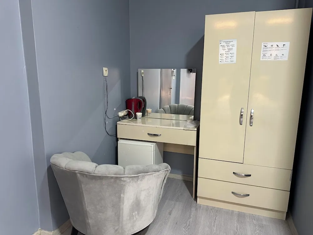 Superior Stüdyo, Balkon