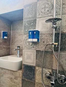Diib House Hotel