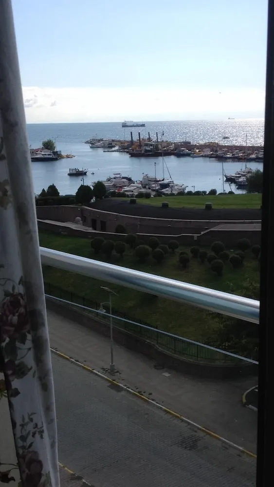 Economy İki Ayrı Yataklı Oda