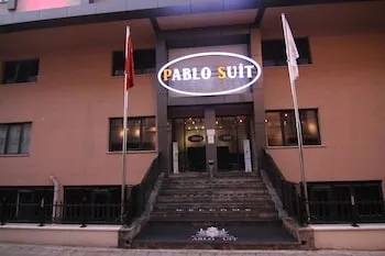 Pablo Süit Avcılar