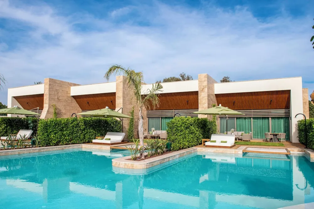 Amber Lagoon Suite