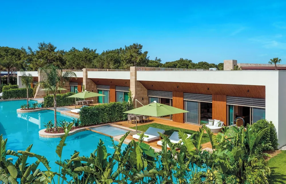 Amber Lagoon Villa