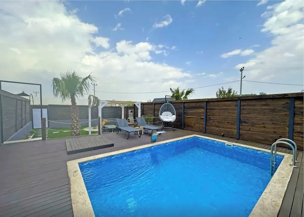 Deluxe Bungalov
