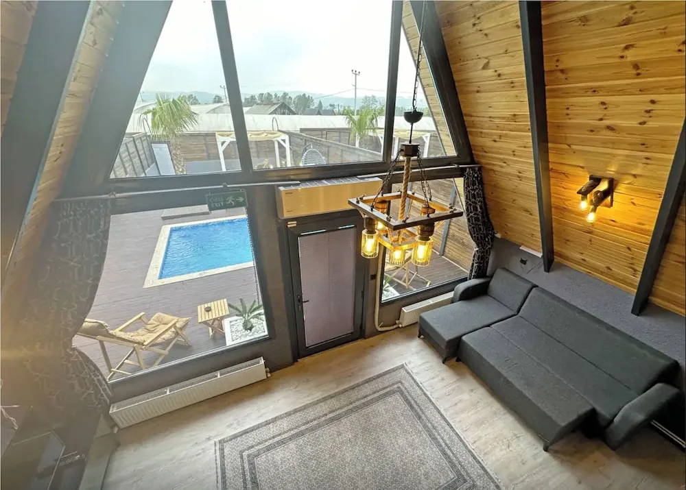 Deluxe Bungalov