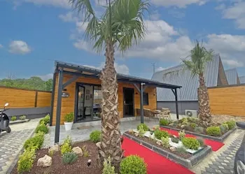 Club Armada Bungalov