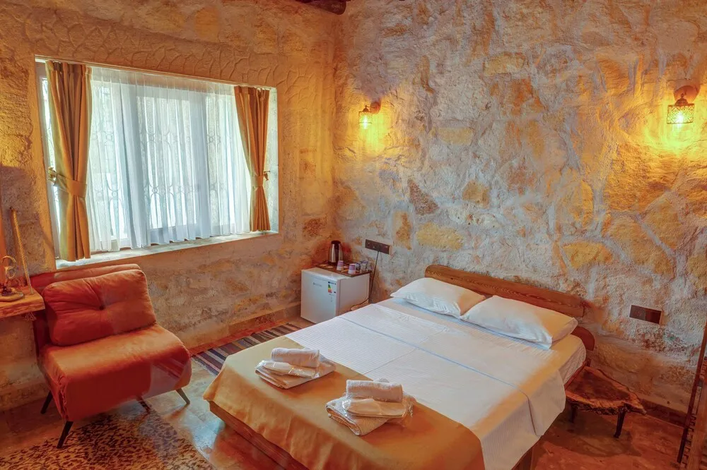 Classic Tek Büyük Yataklı Oda