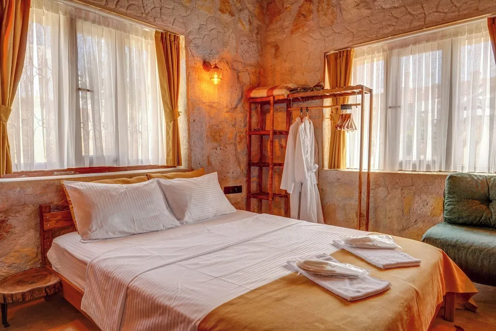 Deluxe Tek Büyük Yataklı Oda