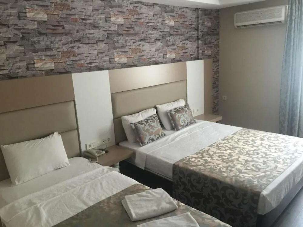 Basic Büyük Yataklı Tek Kişilik Oda, Şehir Manzaralı