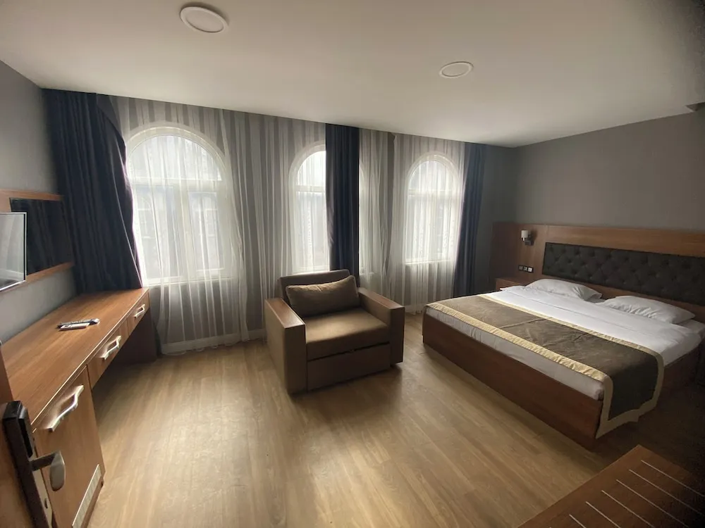 Deluxe Tek Büyük Yataklı Oda, Şehir Manzaralı