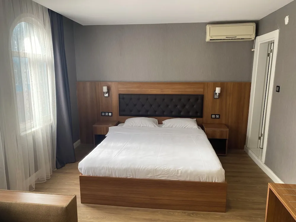 Deluxe Tek Büyük Yataklı Oda, Şehir Manzaralı
