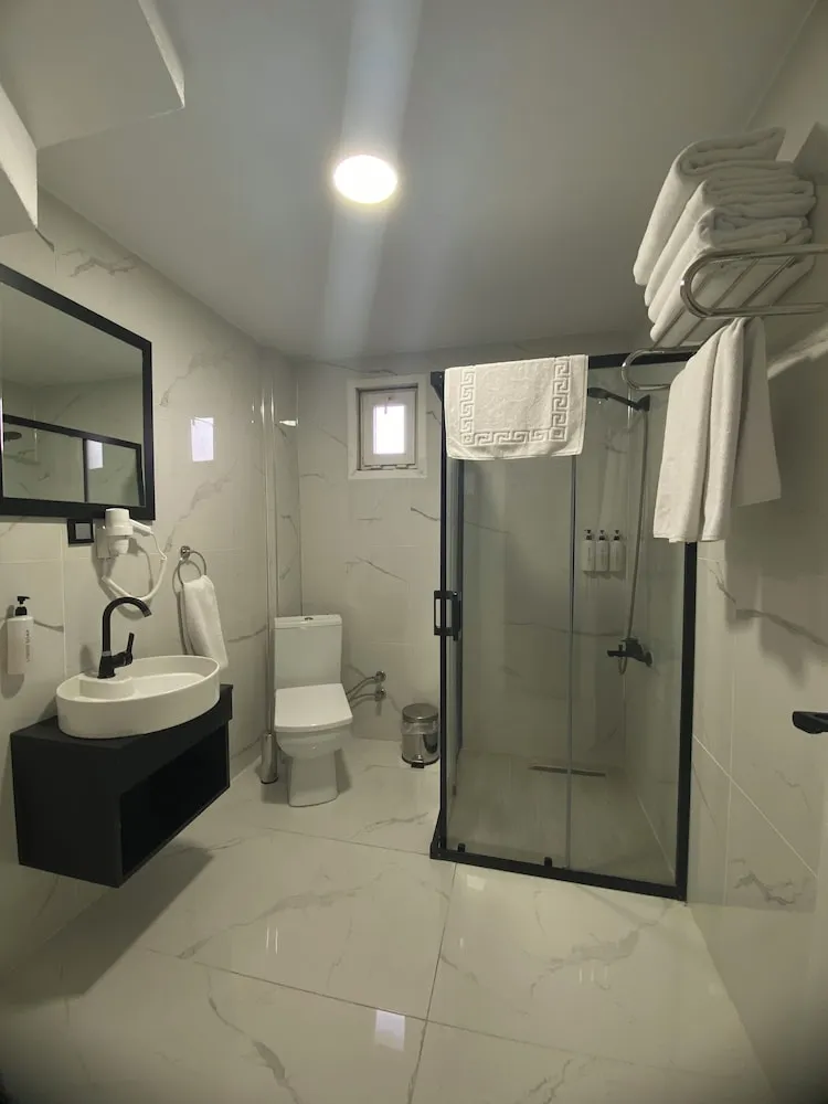 Standard Üç Kişilik Oda, Şehir Manzaralı