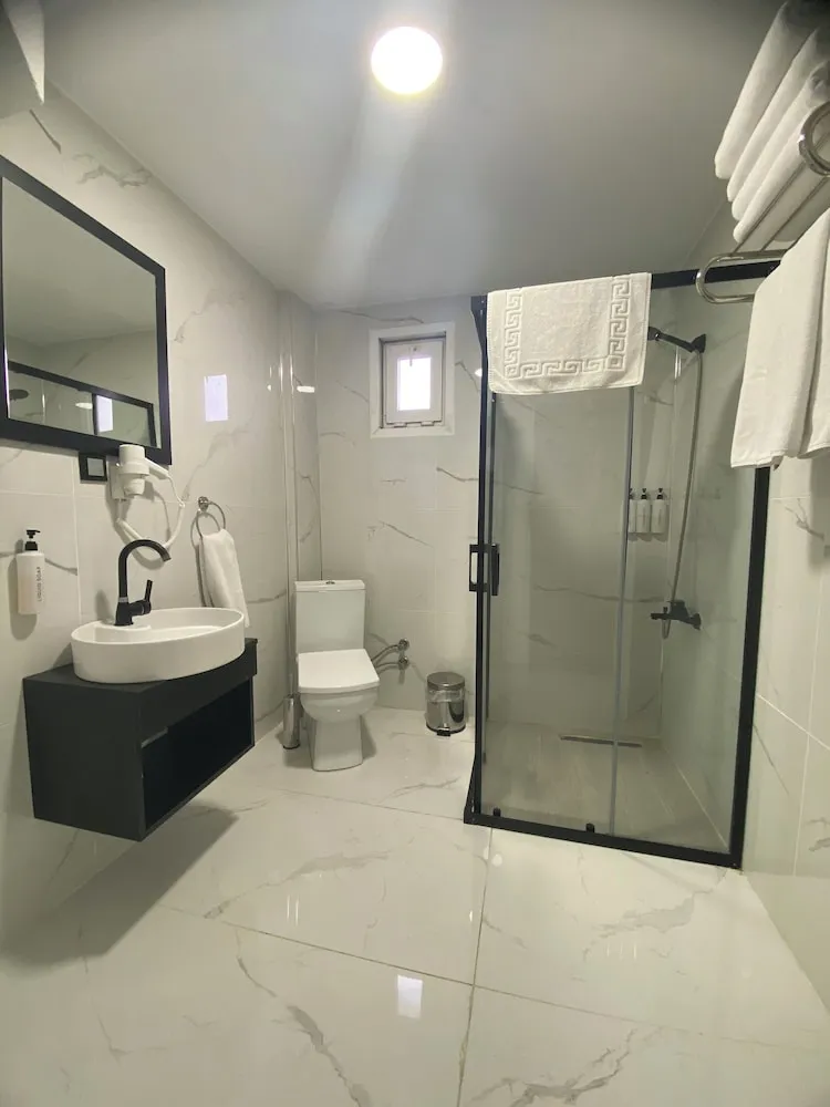 Standard Üç Kişilik Oda, Şehir Manzaralı