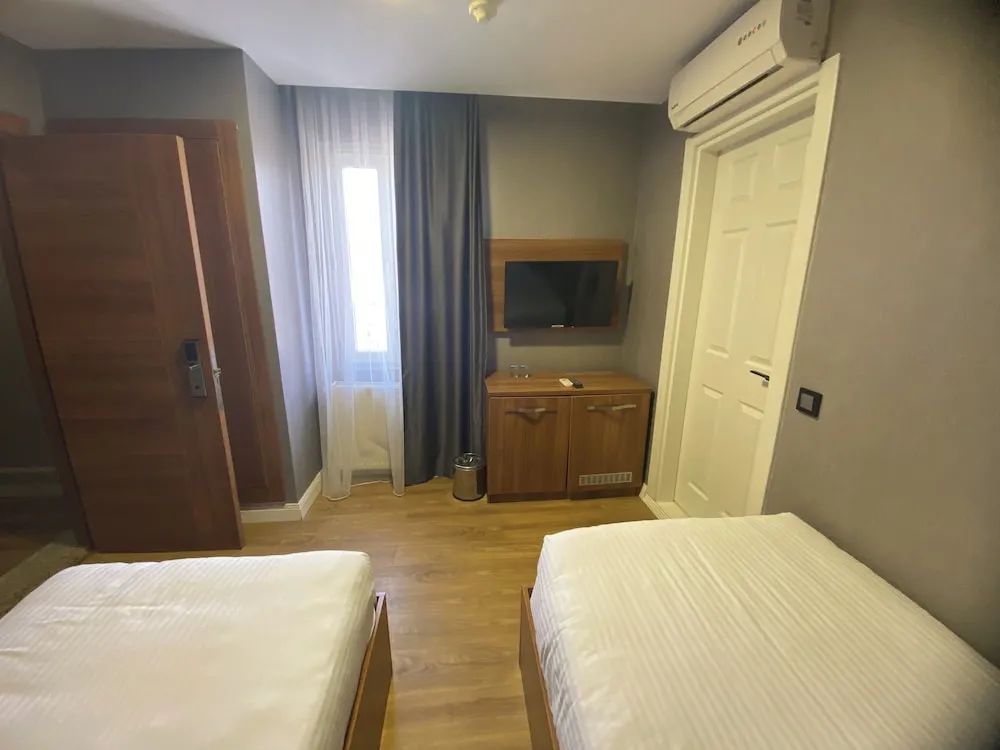 Standard İki Ayrı Yataklı Oda, Şehir Manzaralı