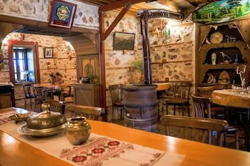 Ayşenaz Hanım Konağı