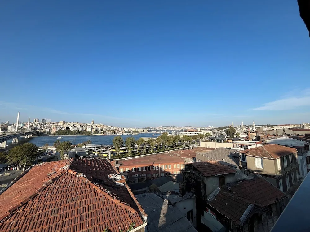 Panoramic Tek Büyük Yataklı Oda, Balkon, Deniz Manzaralı