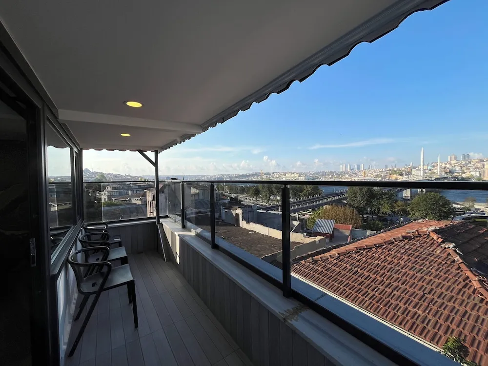 Panoramic Tek Büyük Yataklı Oda, Balkon, Deniz Manzaralı