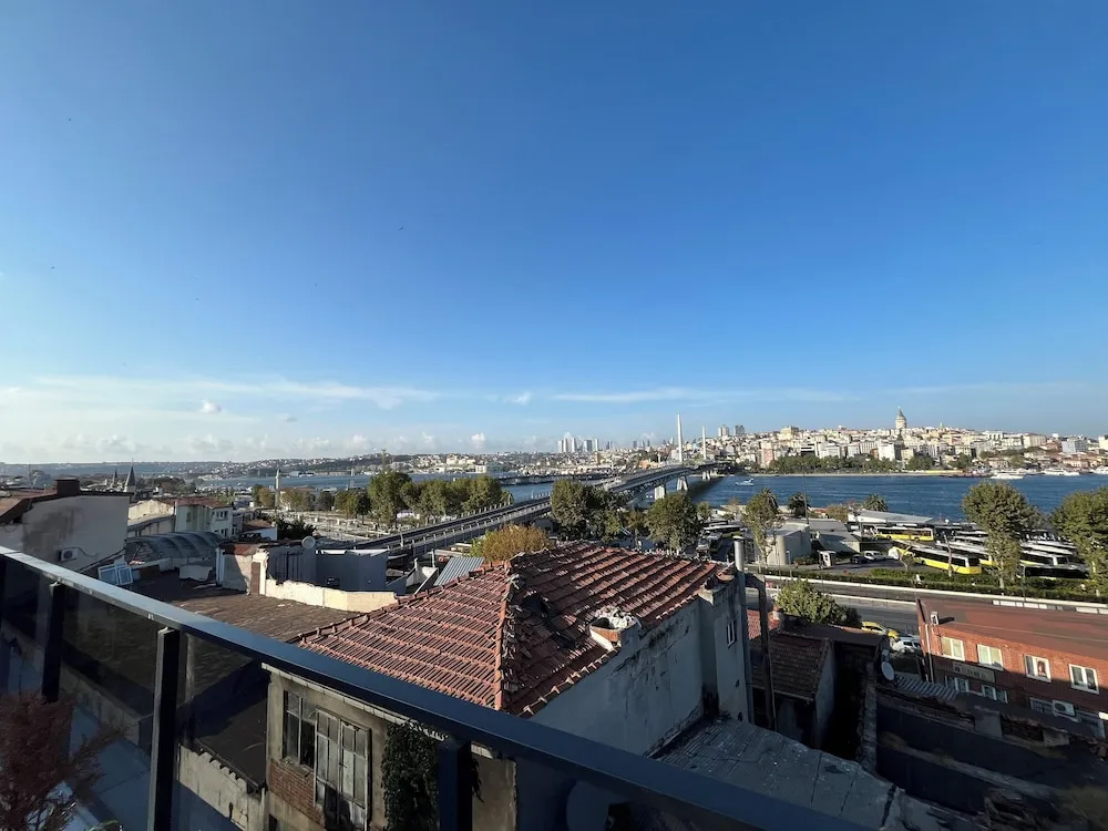 Panoramic Tek Büyük Yataklı Oda, Balkon, Deniz Manzaralı