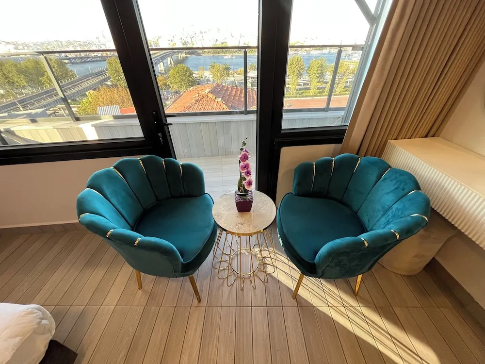 Panoramic Tek Büyük Yataklı Oda, Balkon, Deniz Manzaralı