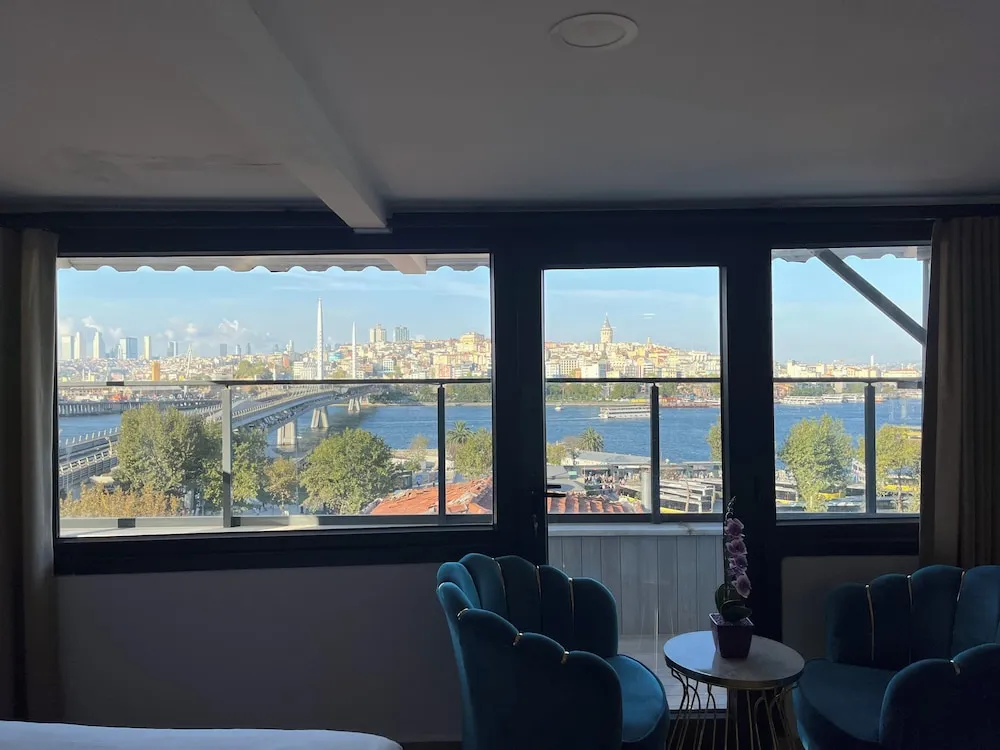 Panoramic Tek Büyük Yataklı Oda, Balkon, Deniz Manzaralı