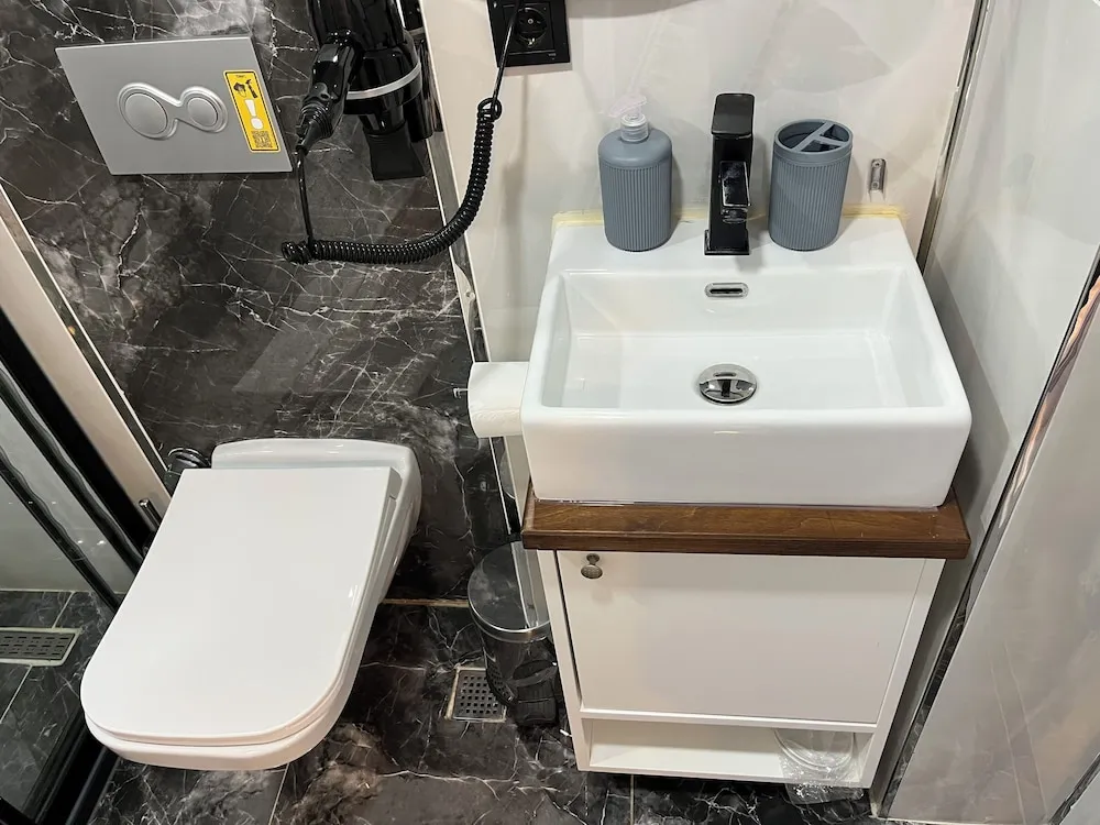 Deluxe Tek Büyük Yataklı Oda, Deniz Manzaralı