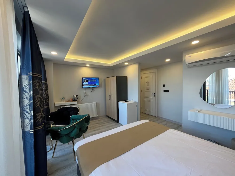 Deluxe Tek Büyük Yataklı Oda, Deniz Manzaralı