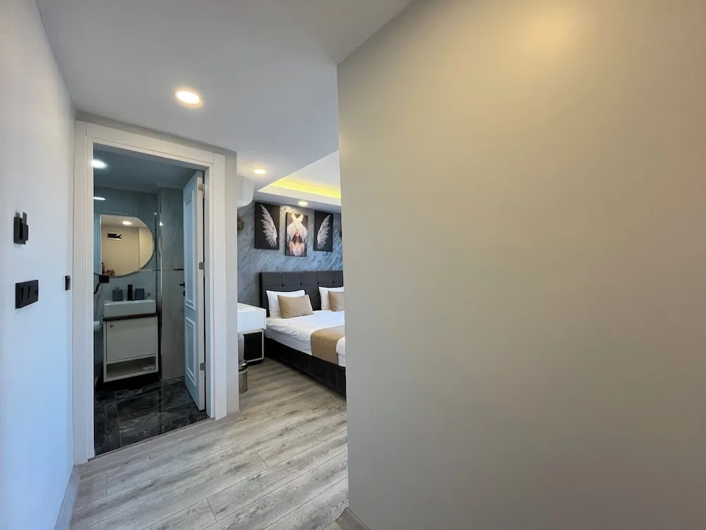 Deluxe Tek Büyük Yataklı Oda, Deniz Manzaralı