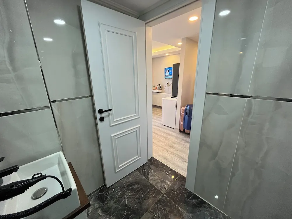 Deluxe Tek Büyük Yataklı Oda, Deniz Manzaralı